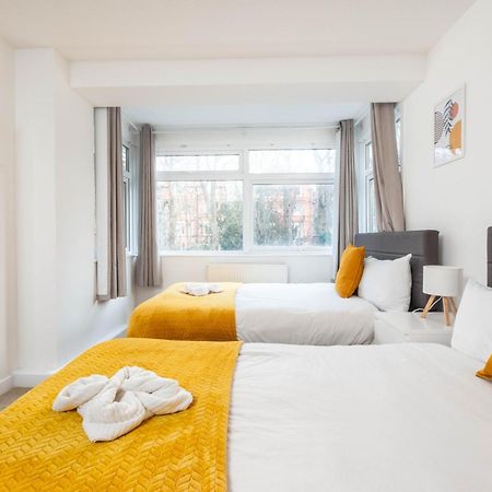 Stylish 2 Bedroom In Central Brighton Free Parking Near Beach And Train Station Kültér fotó