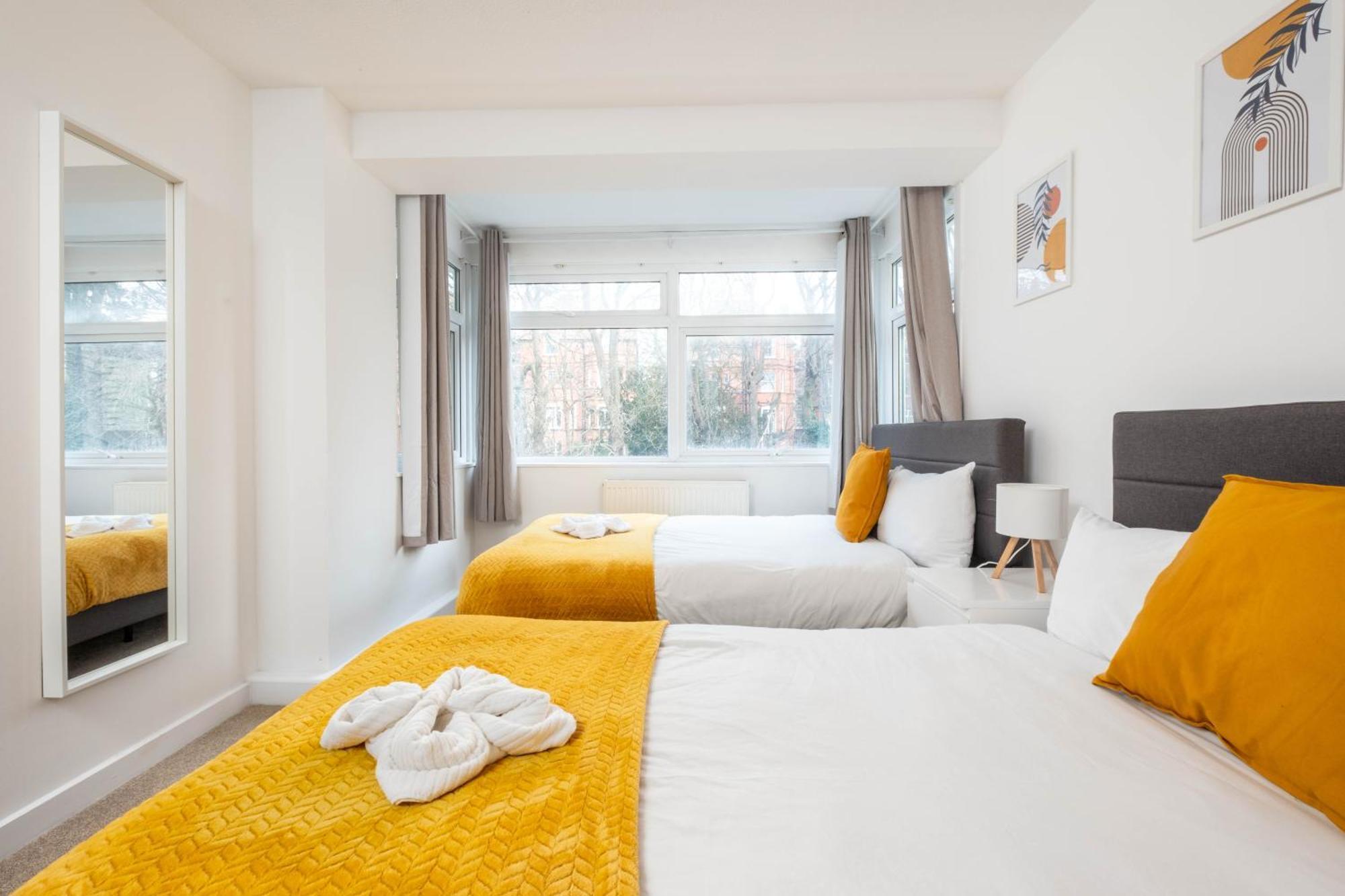 Stylish 2 Bedroom In Central Brighton Free Parking Near Beach And Train Station Kültér fotó
